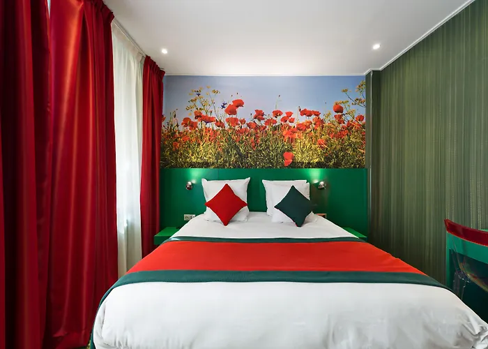 Hotel Jardins De Montmartre Parigi